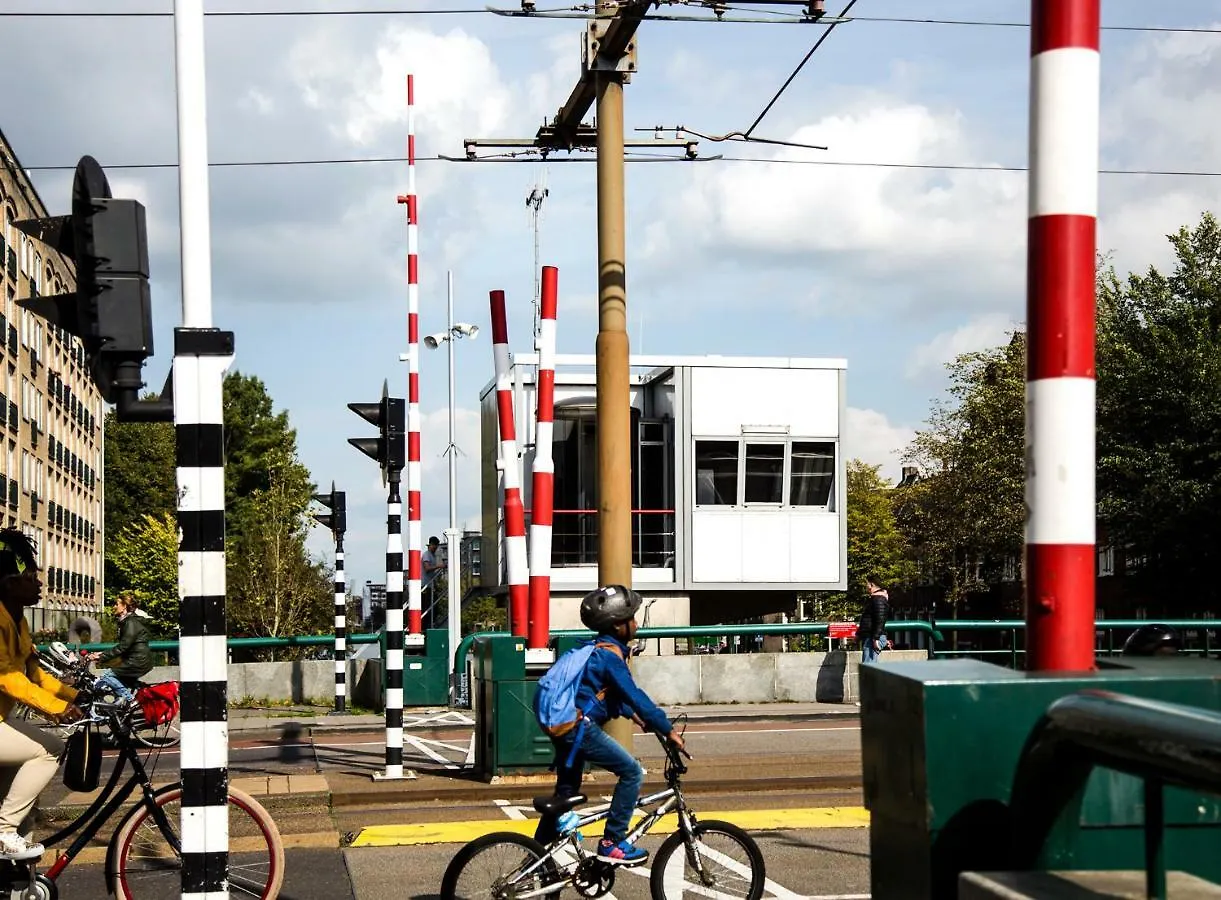 Sweets - Wiegbrug Amsterdam